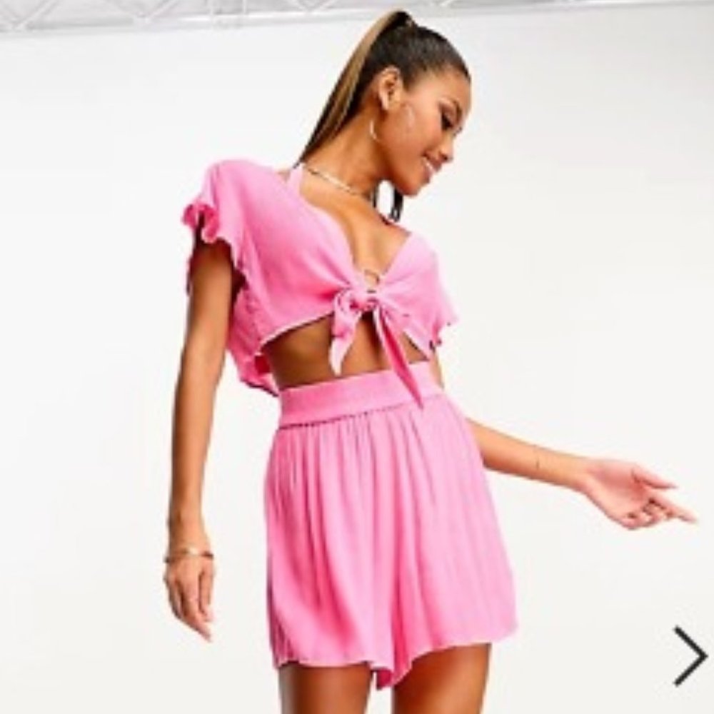 NWT ASOS South Beach Cropped tie-front top and shorts set in light pink